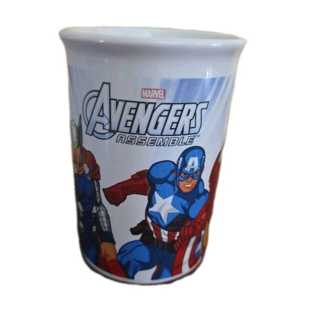 Marvel Avengers Assemble Coffee Mug Cup Captain America Thor Hulk Iron Man 2014